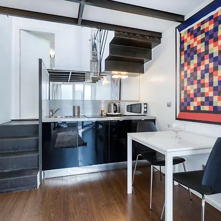 Fine Arts By Olala Homes Apartment *