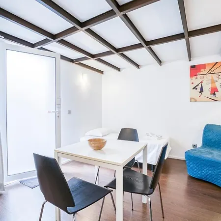Fine Arts By Olala Homes Porto