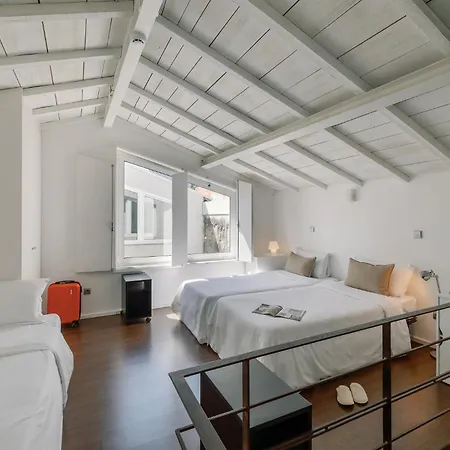 Fine Arts By Olala Homes Porto