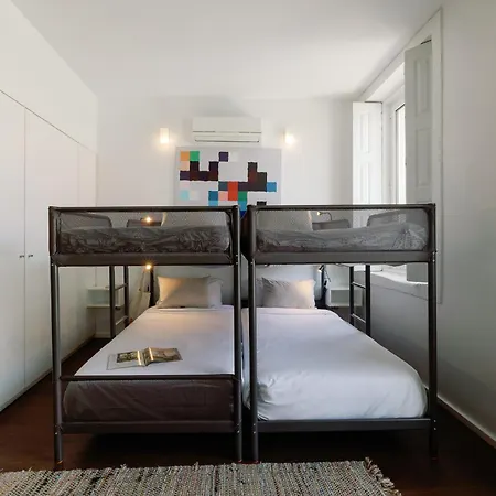 Apartment Fine Arts By Olala Homes *