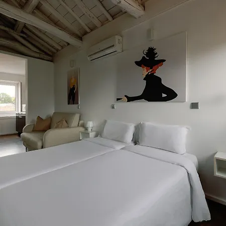 Fine Arts By Olala Homes