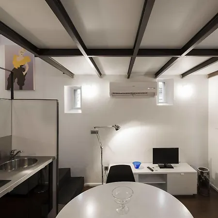 Fine Arts By Olala Homes Apartment *