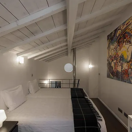 Fine Arts By Olala Homes * Porto
