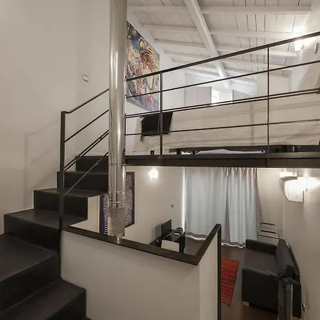 Apartment Fine Arts By Olala Homes