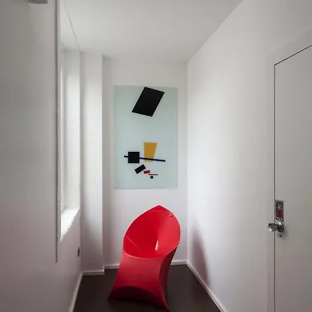 Apartment Fine Arts By Olala Homes