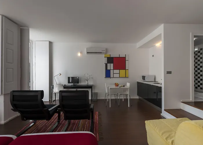 Apartment Fine Arts By Olala Homes *