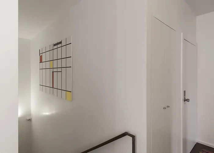 Fine Arts By Olala Homes * Porto