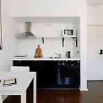 Fine Arts By Olala Homes Lägenhet