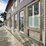 Fine Arts By Olala Homes Lägenhet