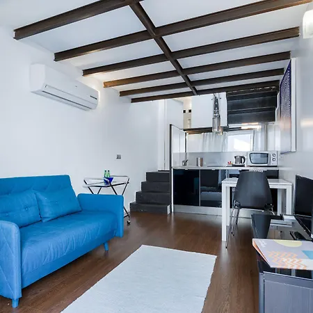 Lägenhet Fine Arts By Olala Homes