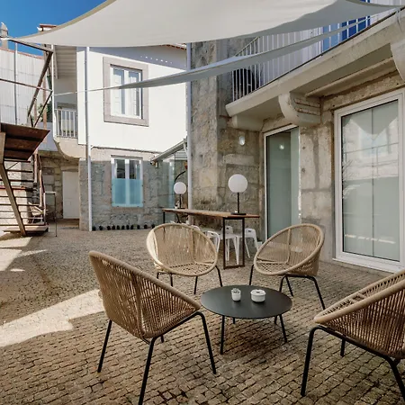Fine Arts By Olala Homes Oporto