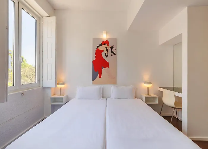 Fine Arts By Olala Homes Oporto